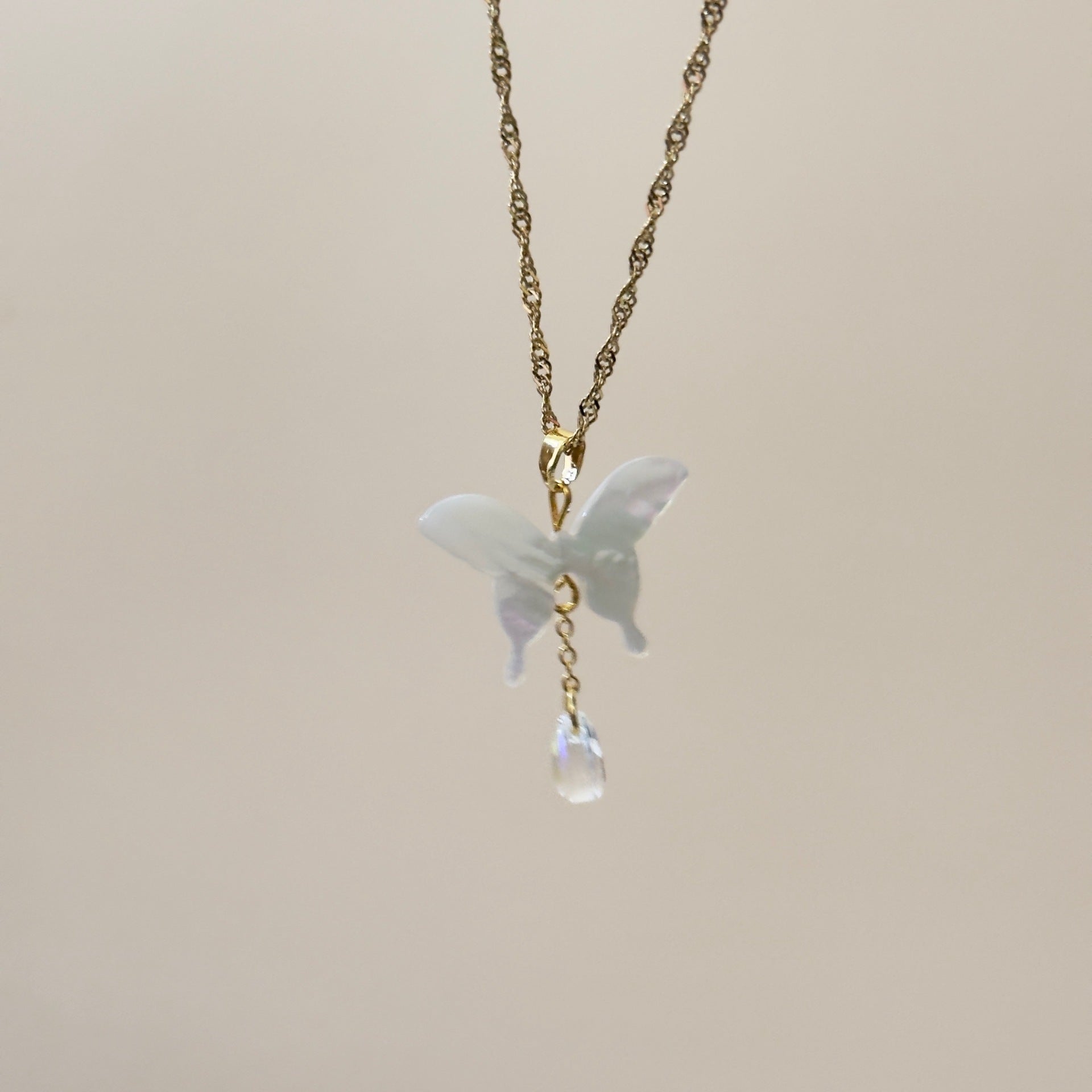 Elegant Butterfly Cold Niche Beaded Necklace | Unique Handmade Jewelry